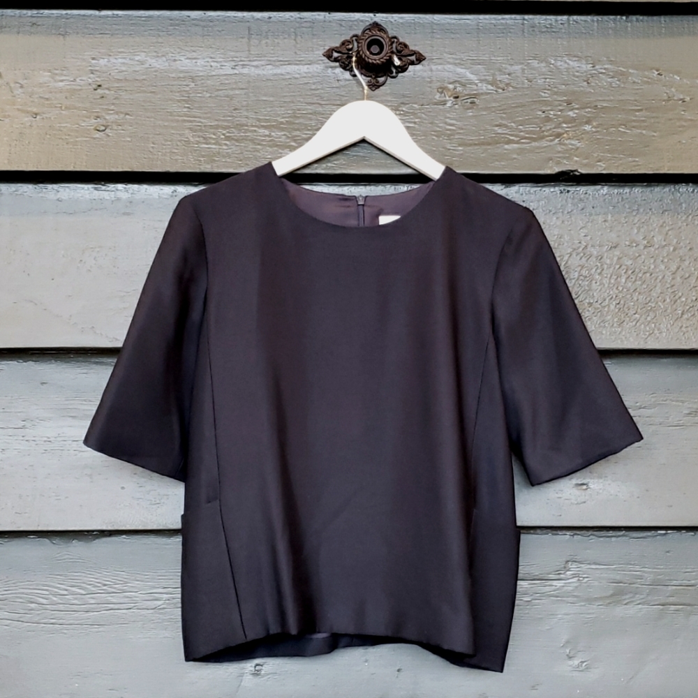 SUZANNE RAE Navy Blue Short Sleeve Boxy Side Pocket Top Blouse sz 6 Women's